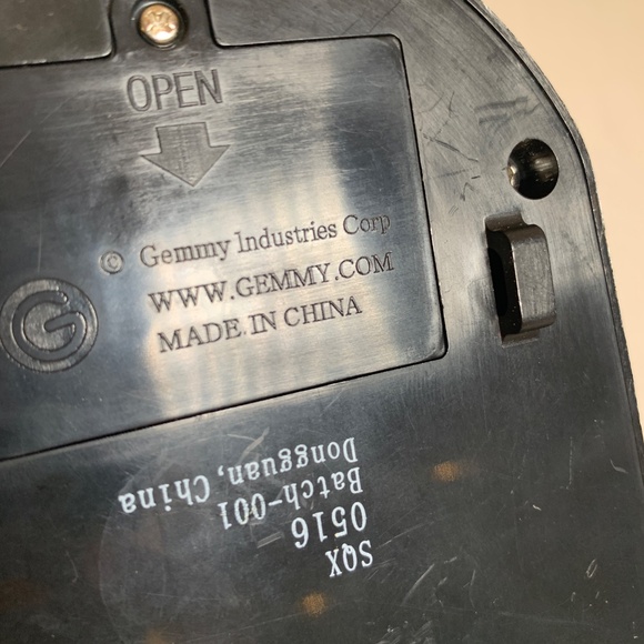 Gemmy Halloween Spooky Talking Moving Doorbell decor - Picture 7 of 7